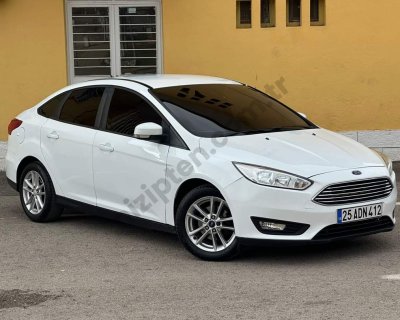 2018 Model 1.5 motor 120 lik Trenx  Km 235 . Binde Otomatik vites kitapçığı yedek anahtarı mevcuttr  etek altı boyali ön kaput değişik kapı içlerinde