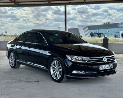 VOLKSWAGEN PASSAT HIGHLİNE CAM TAVAN / HAYALET EKRAN / ÇİFT NAVİGASYON