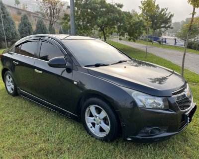 Cruze Chevrolet 1.6 ls 2010 model otomatik vites