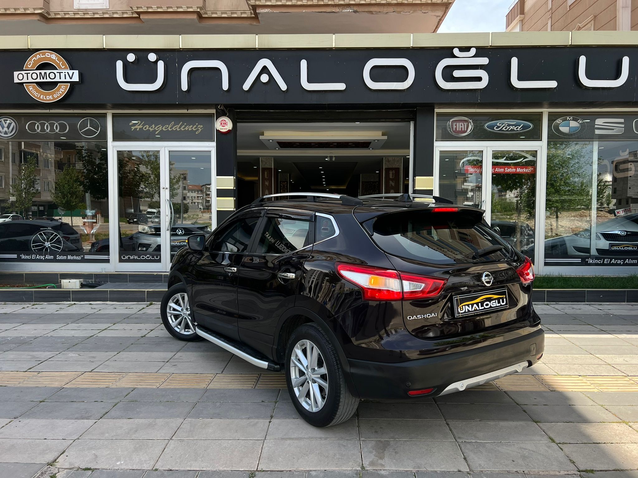 ÜNALOĞLUNDAN 2014 OTOMATİK BOYASIZ QASHQAİ 1.6DCİ TEKMA